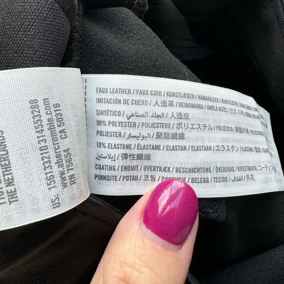 Abercrombie & Fitch Curve Love Vegan Leather Ankle‎ Straight Ultra High Rise 10 - Picture 12 of 16